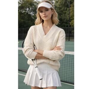 J. Crew Aran Cable Knit V-Neck Sweater Cream XS Tennis Prep Scandi Chic Preppy